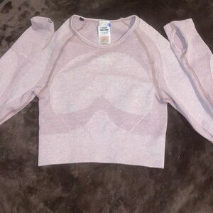 XS GYMSHARK long sleeve purple workout top